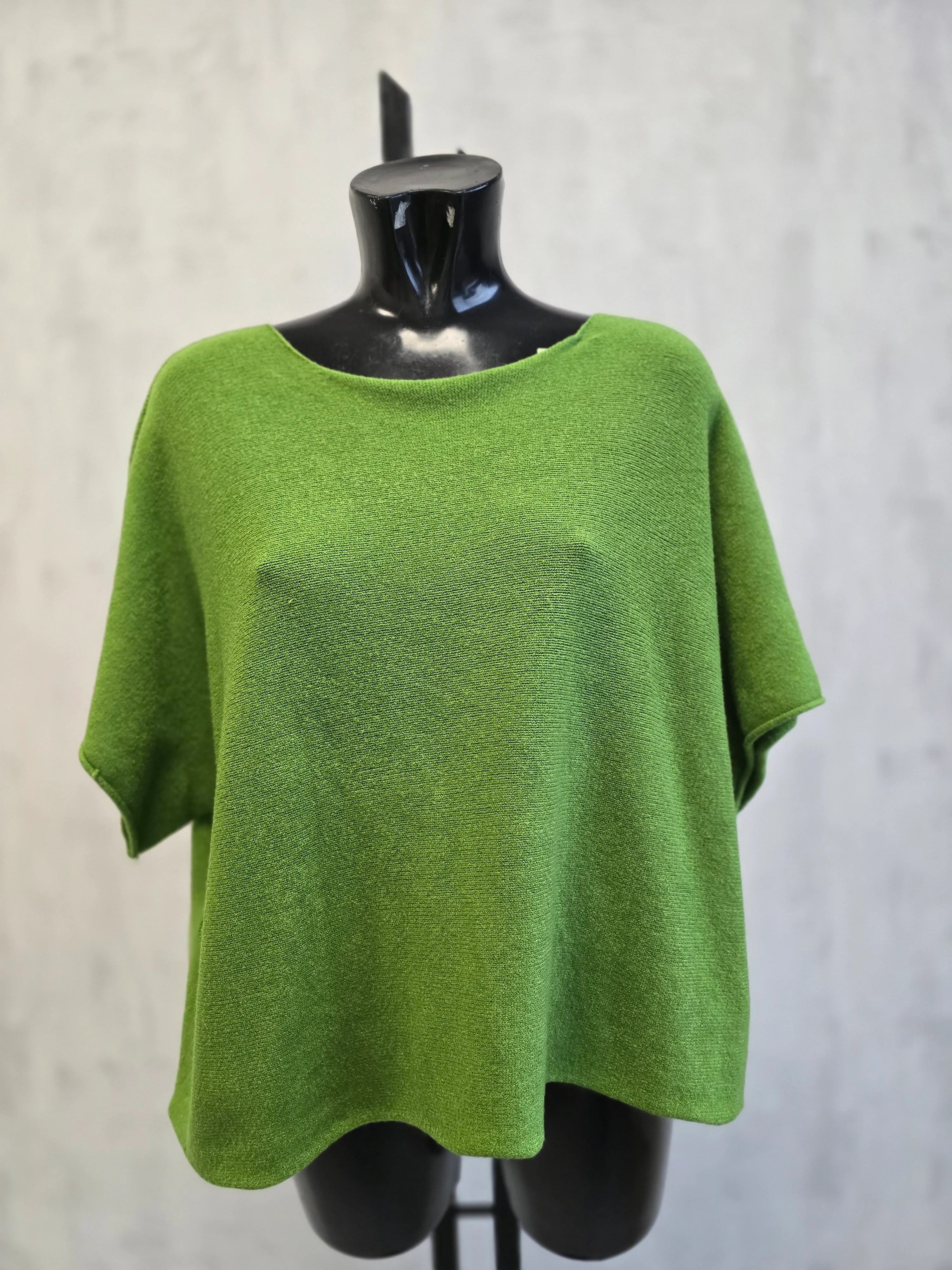 Short Sleeve Soft Knit Top