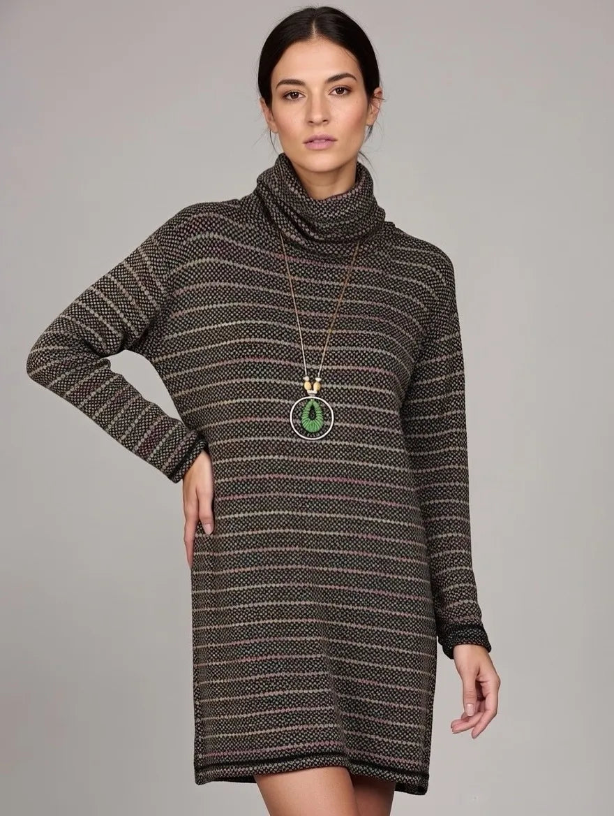Multicolour Textured Cowl Neck (Includes Free Green Gemstone Pendant Necklace)