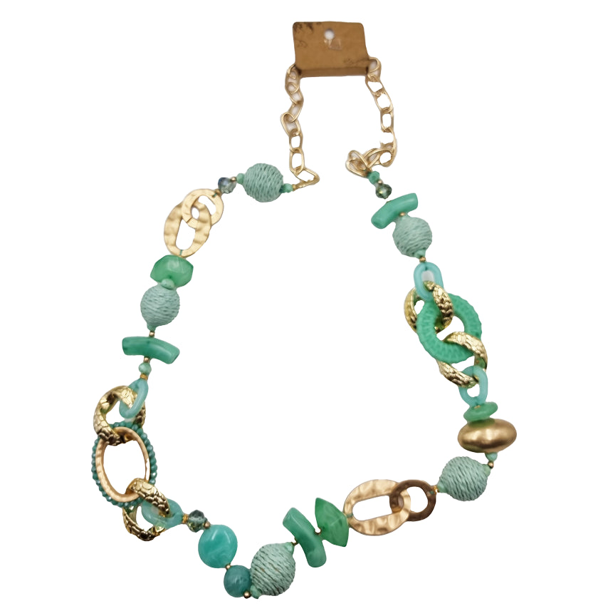 Elegant mint and gold pendant necklace